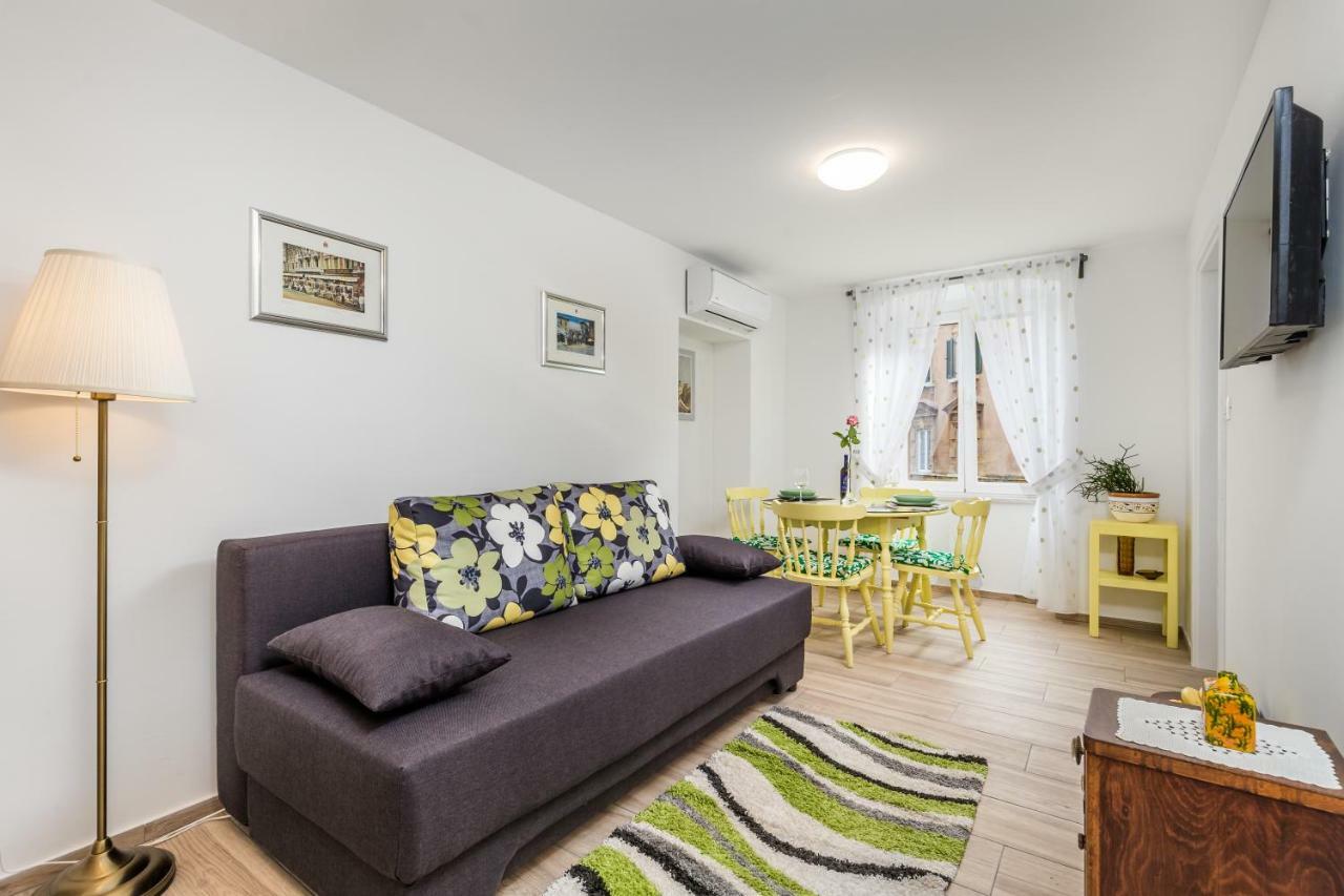 Adeona Apartments 里耶卡 外观 照片
